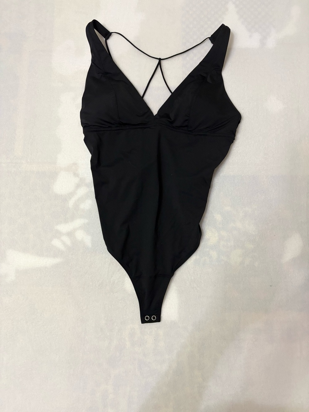 NWT Gilly Hicks Black V-Neck Strappy Back Bodysuit - Size L